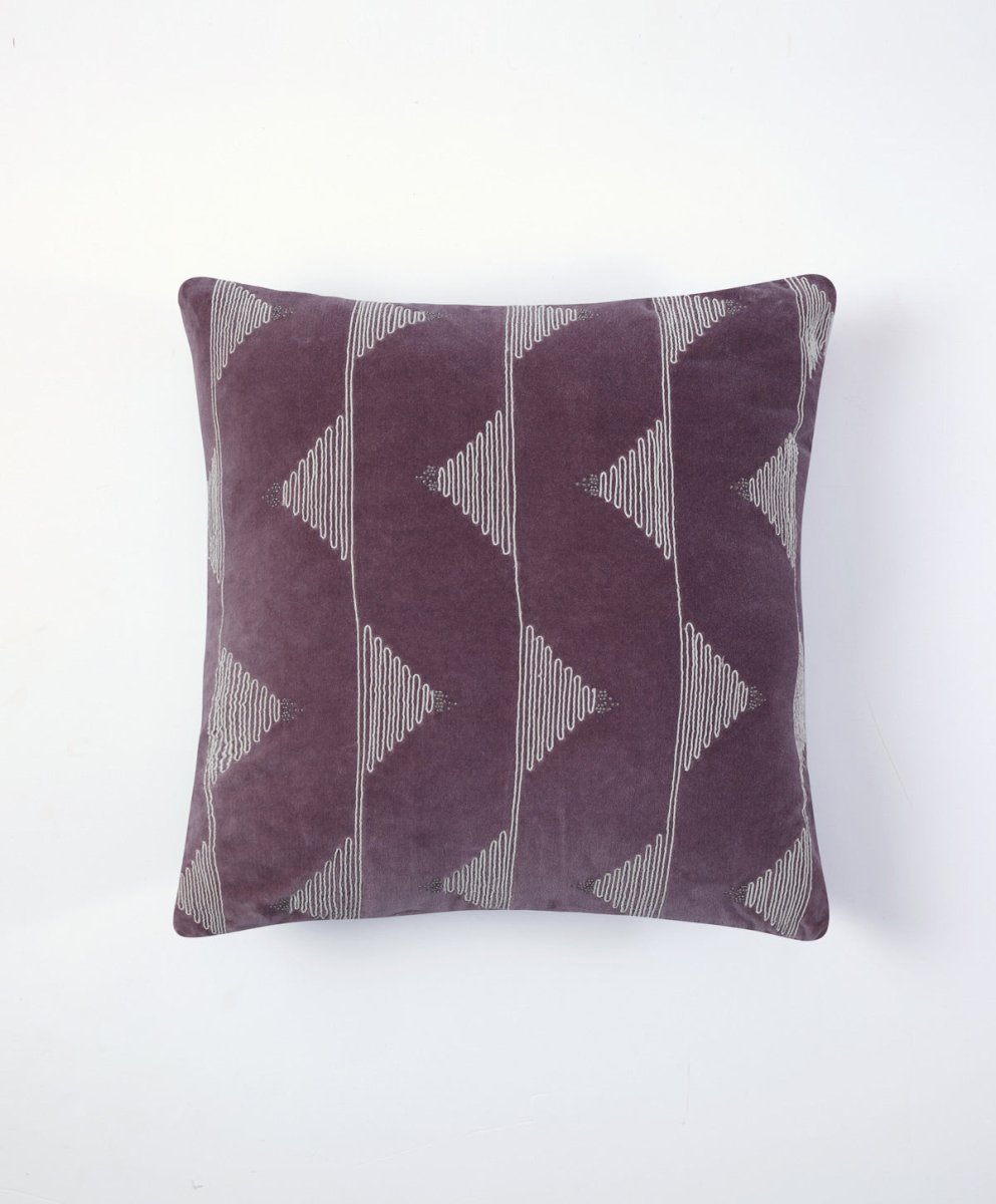 Ikat Streamer