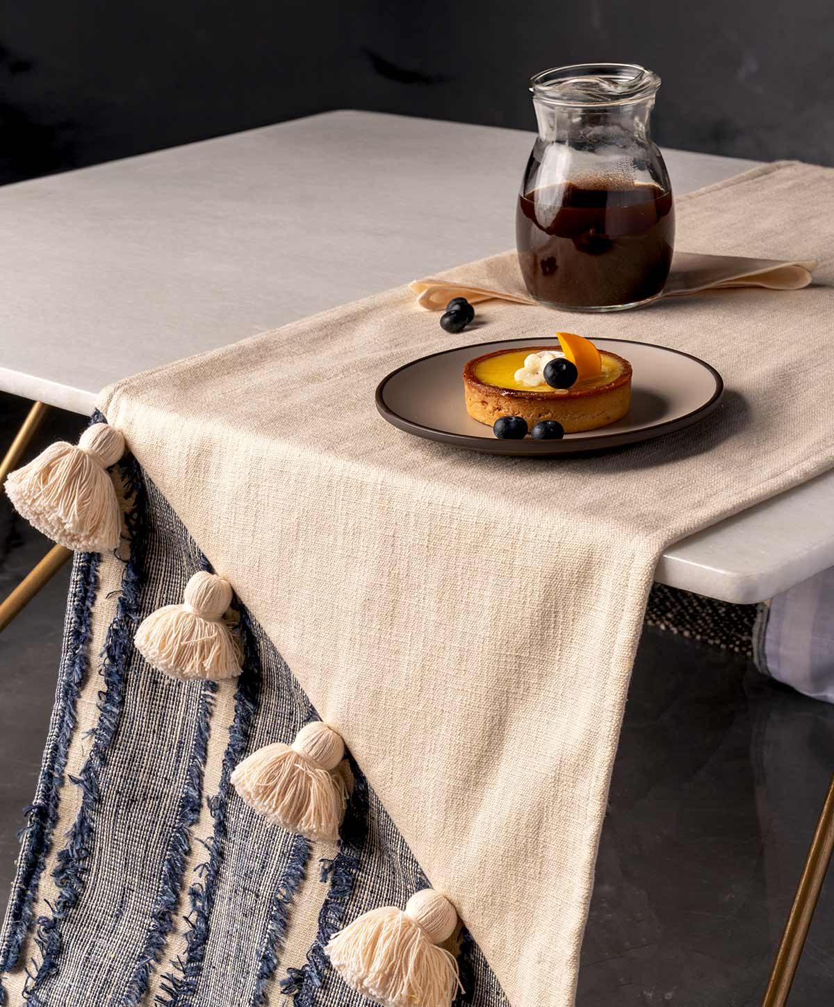 table runner - Unity