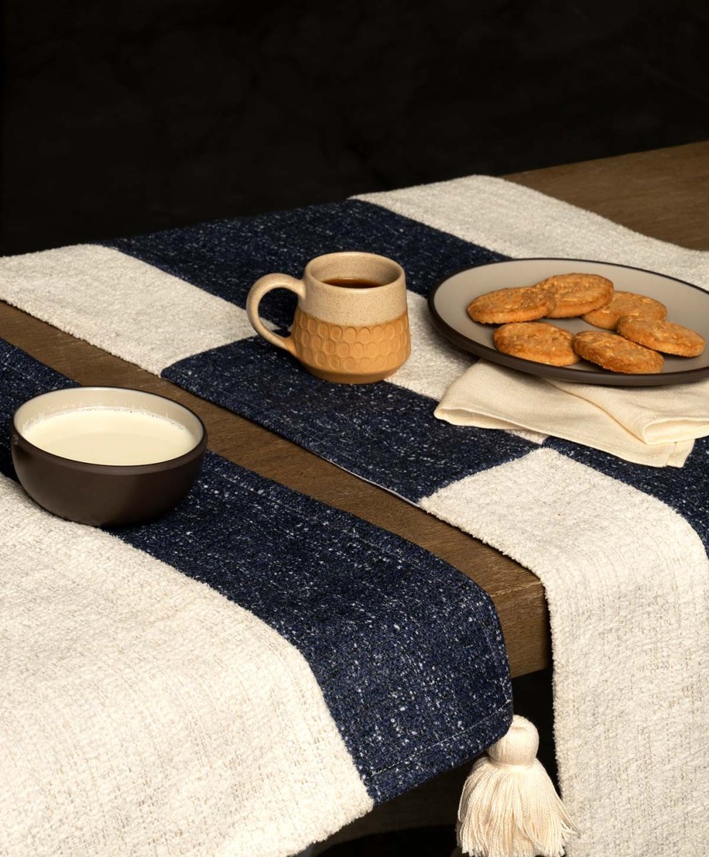 Buy table runners online - Stamps